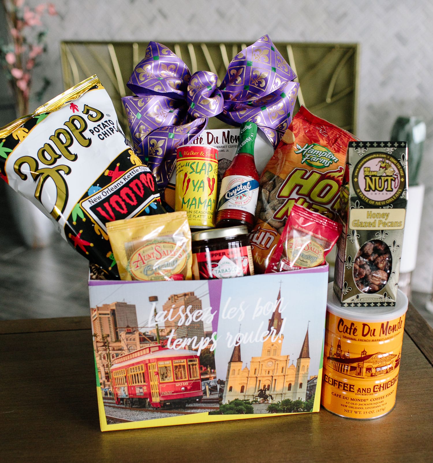 cafe du mond coffee and beinet, zapps, seasoning, gumbo mix and hot sauce presented in new orleans gift box