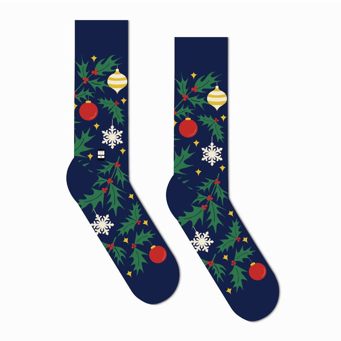 Bonfolk Holly Leaves Socks