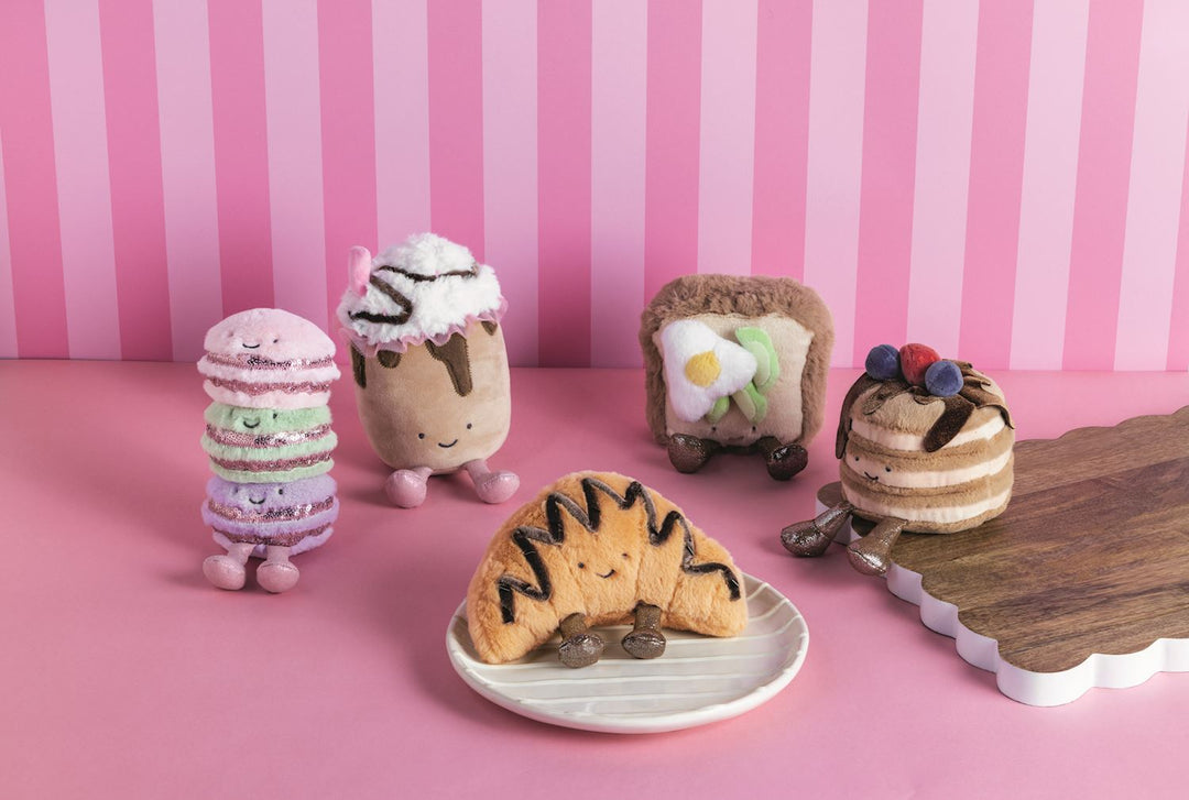 Cafe Plush