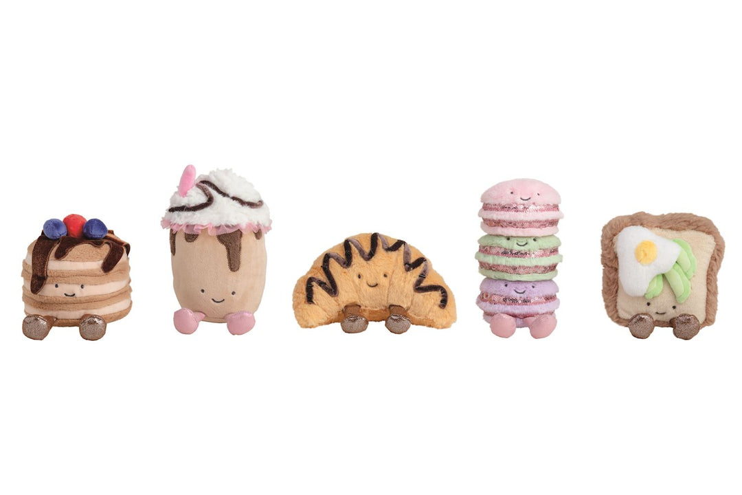 Cafe Plush
