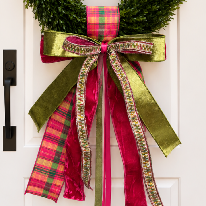 Prancer Sash &amp; Bow