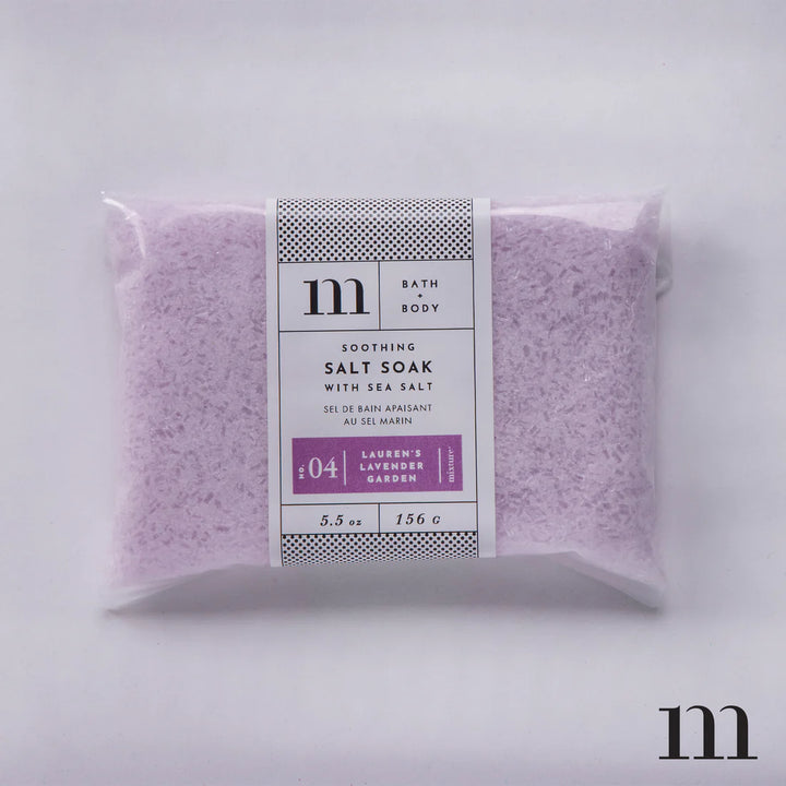 Product photography by Mixture of a pouch of Lauren&