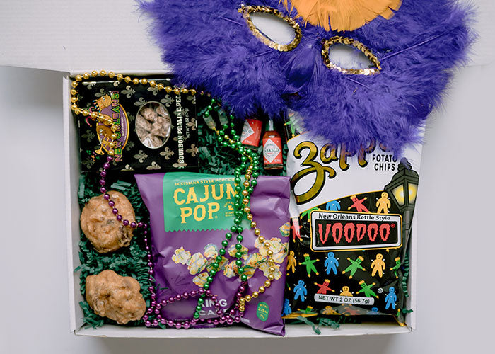 New Orleans Mardi Gras gift box with king cake