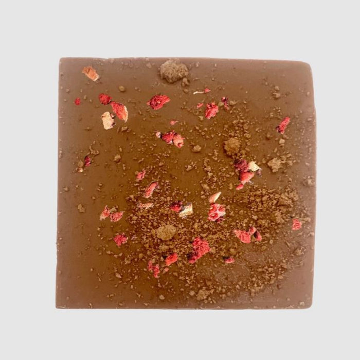 Organic Strawberry Cake Bar
