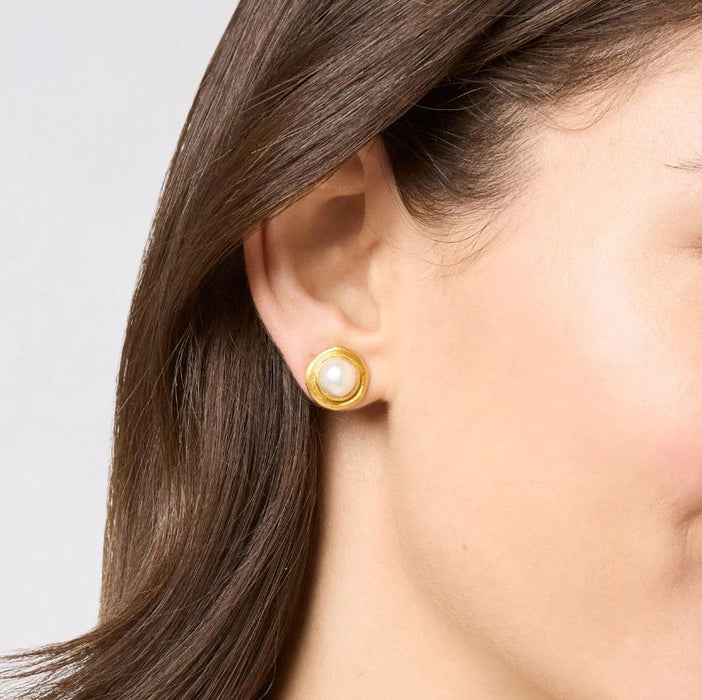 Wave Stone Stud