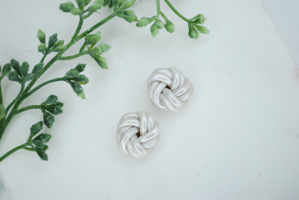 Knot Earrings