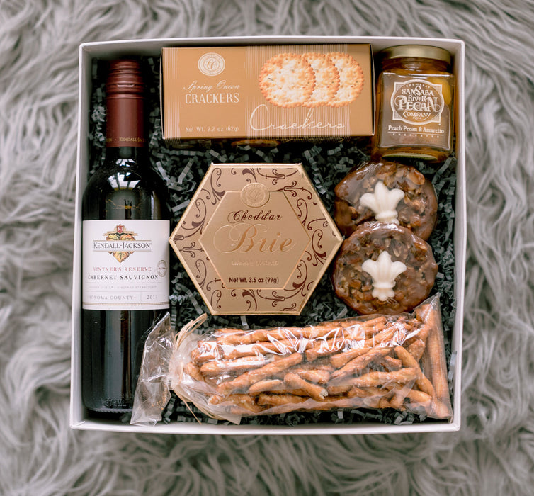 Kendall Jackson small wine cheese and crackers salty and sweet snacks gift box
